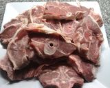 Foto del paso 1 de la receta: Estofado de espinazo de cordero
