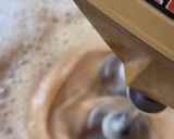 Foto del paso 3 de la receta: Flan de dulce de leche 🍮solo 4 ingredientes 🍮 no necesitás balanza 🍮 ¡argentinísimo! 🇦🇷