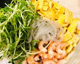 Hình bước làm 5 của món Miến trộn tôm dã chiến