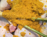 Foto langkah ke 1 dari resep Ayam Goreng bumbu Kuning.