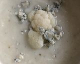 Foto del paso 6 de la receta: Sopa de coliflor y queso azul