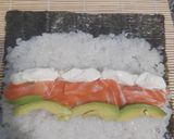 Foto del paso 5 de la receta: Sushi casero de salmón rosado 🇯🇵👏👩‍🍳