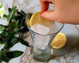 صورة لخطوة 3 من وصفة شاي مثلج iced tea