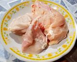 Foto langkah ke 1 dari resep Ayam suwir Bumbu Jangkep(kuning).