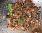Foto langkah ke 4 dari resep Oseng Kerang.