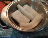 Foto del paso 1 de la receta: Bacalao con tomate
