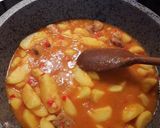 Pas rețetă Tocănița de cartofi cu carne de porc și Kaizer afumat 3 fotografie