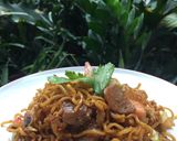 Foto langkah ke 4 dari resep Mie Goreng Kecap.