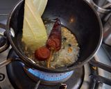 A picture of step 5 of Bhindi kadhi.