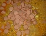 Foto del paso 5 de la receta: Salsa de salchichas con guarnición de arroz a la provenzal