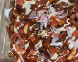 A picture of step 3 of Hawaiian Tikka pizza fries in Microwave oven.