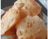 A picture of step 5 of Pudi or Poori.