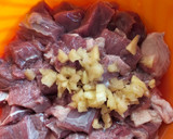 Foto langkah ke 3 dari resep Gulai Cincang Daging Sapi.