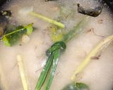 Foto langkah ke 2 dari resep Nasi Bakar Ayam Suwir Kemangi.