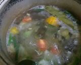 Foto langkah ke 2 dari resep Sayur asem bumbu iris.