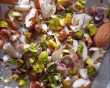 मोदक (Modak recipe in Hindi) रेसिपी चरण 2 फोटो