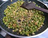 A picture of step 2 of Sama rice kachori.