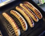 Une image de l'étape 1 de Saucisses de Thuringe grillées olives marinées et porto rouge.
