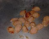 รูปขั้นตอนการทำที่ 1 ของ ข้าวผัดกุนเชียงปลาใส่ไข่