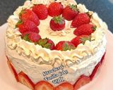 A picture of step 1 of 🎂🍓🍰Strawberry Vanilla Cake🍰🍓🎂.