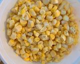 Hình bước làm 1 của món Bắp xào bơ 🌽🧈🦐