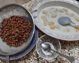 A picture of step 5 of Meethi phulki chana chaat.