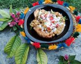 A picture of step 3 of Samosa chat.