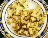 Foto del paso 5 de la receta: Rigatoni con jamón y setas en salsa de tomate