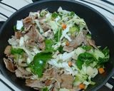 Foto del paso 5 de la receta: Bisteces de puerco con verduras 👍✨🌼