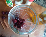 Foto del paso 2 de la receta: Licor de cerezas a la canela con sirope de agave