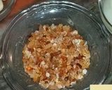 A picture of step 1 of Gond ka Heart Shape Laddoo.