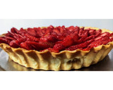 Foto del paso 17 de la receta: Tarta de frutillas y pastelera 🍓