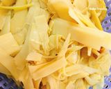 Hình bước làm 1 của món Măng Xào Tỏi