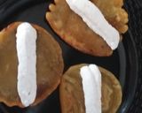 A picture of step 7 of Thandai malpua with rabdi mousse.