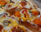 A picture of step 11 of Paneer Tikka pizza.
