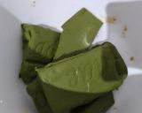 Foto langkah ke 1 dari resep Green Tea Chocolate Cookies 2 Bahan.