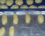 Foto langkah ke 6 dari resep Roti abon.