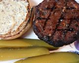 A picture of step 7 of Jalapeno Cheddarwurst Burgers.