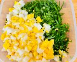 A picture of step 2 of Wild Garlic Salad.