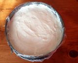 Foto del passaggio 10 della ricetta Cheesecake al cioccolato bianco con ganache al cioccolato fondente