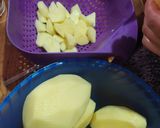 Foto del paso 1 de la receta: Tortilla de papas con queso,🤤💜