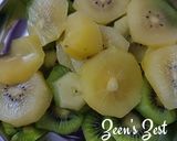A picture of step 1 of Green and Sun Gold Kiwis Salad with toasted Almonds.