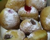 Foto langkah ke 4 dari resep Donat bomboloni.