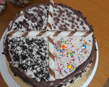 ચોકલેટ લોડેડ કેક(chocolate Loaded Cake Recipe In Gujarati) રેસીપી સ્ટેપ2ફોટો