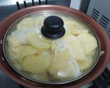 Foto del paso 2 de la receta: Tortilla de papa, rellena con cantimpalo y queso mantecoso