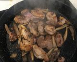 Foto del paso 2 de la receta: Paella de pollo, conejo y setas