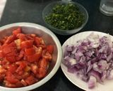 A picture of step 2 of Patiyala chicken.