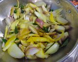 A picture of step 4 of Mysore Masala dosa.