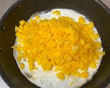A picture of step 3 of Japanese White Omurice.