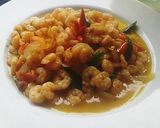 Foto langkah ke 7 dari resep tumis udang sederhana bumbu royco.
